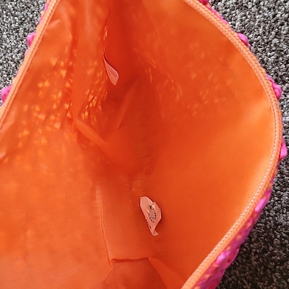 NWOT California Mango Cosmetic Bag - Picture 4 of 4